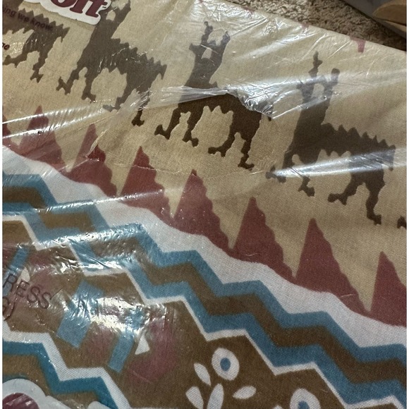 Vintage Burlington LusterSoft Aztec Print Flat Sheet new - Picture 3 of 3